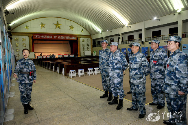 【直击】兰空机务兵高原论剑 谁能登上龙虎