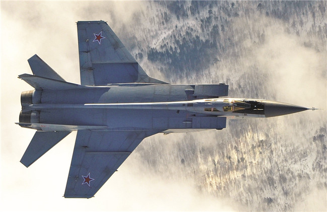 米格-31:敢玩空中碰碰车