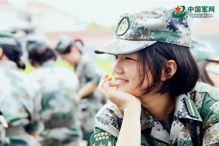 你问我有多爱党,三行情书告诉你