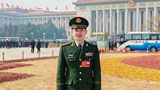 郑浩代表：提升大学生士兵队伍建设质量