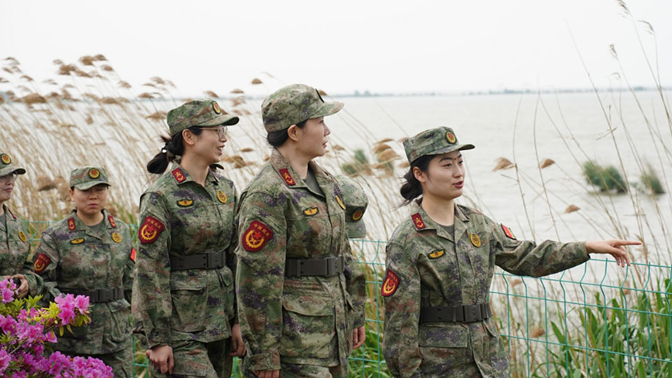 探访苏州市虎丘区太湖女子民兵连：用苏绣助力乡村振兴