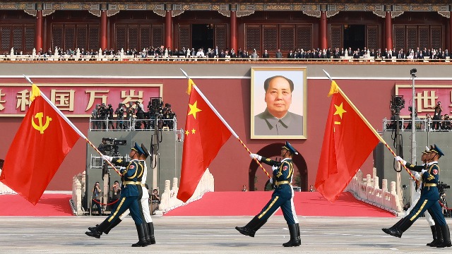 “换”醒战斗力丨步履铿锵
