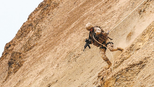 “换”醒战斗力丨尖兵突击