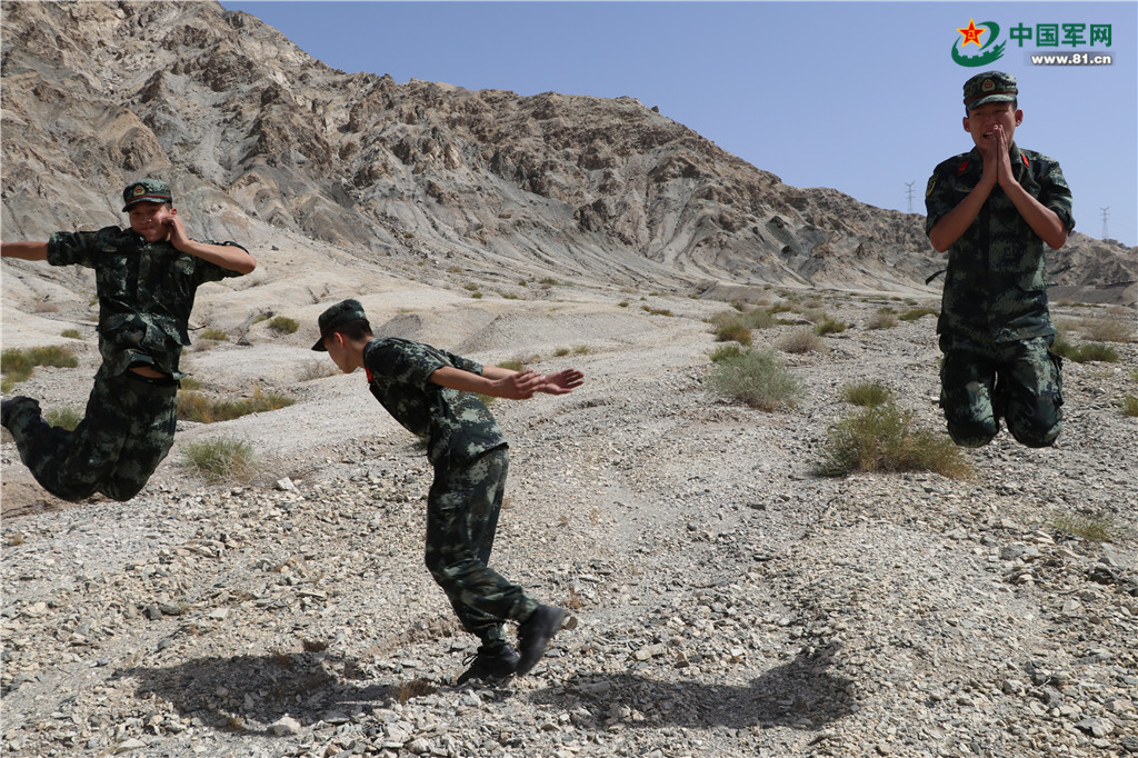 退伍季|临行前,一组创意照片献给无悔军旅
