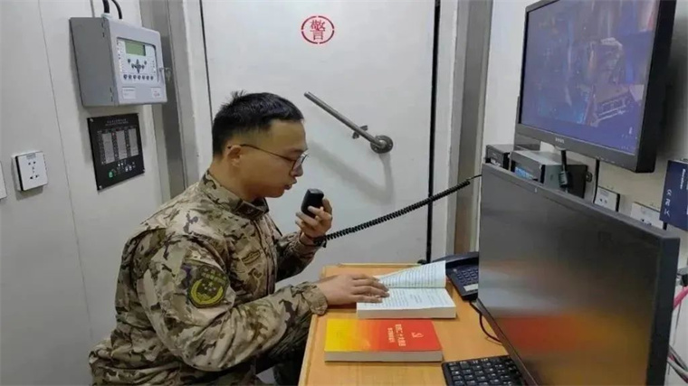 苹果使用nfc要亮屏 10207832_e0be033608142513e73a61.jpg