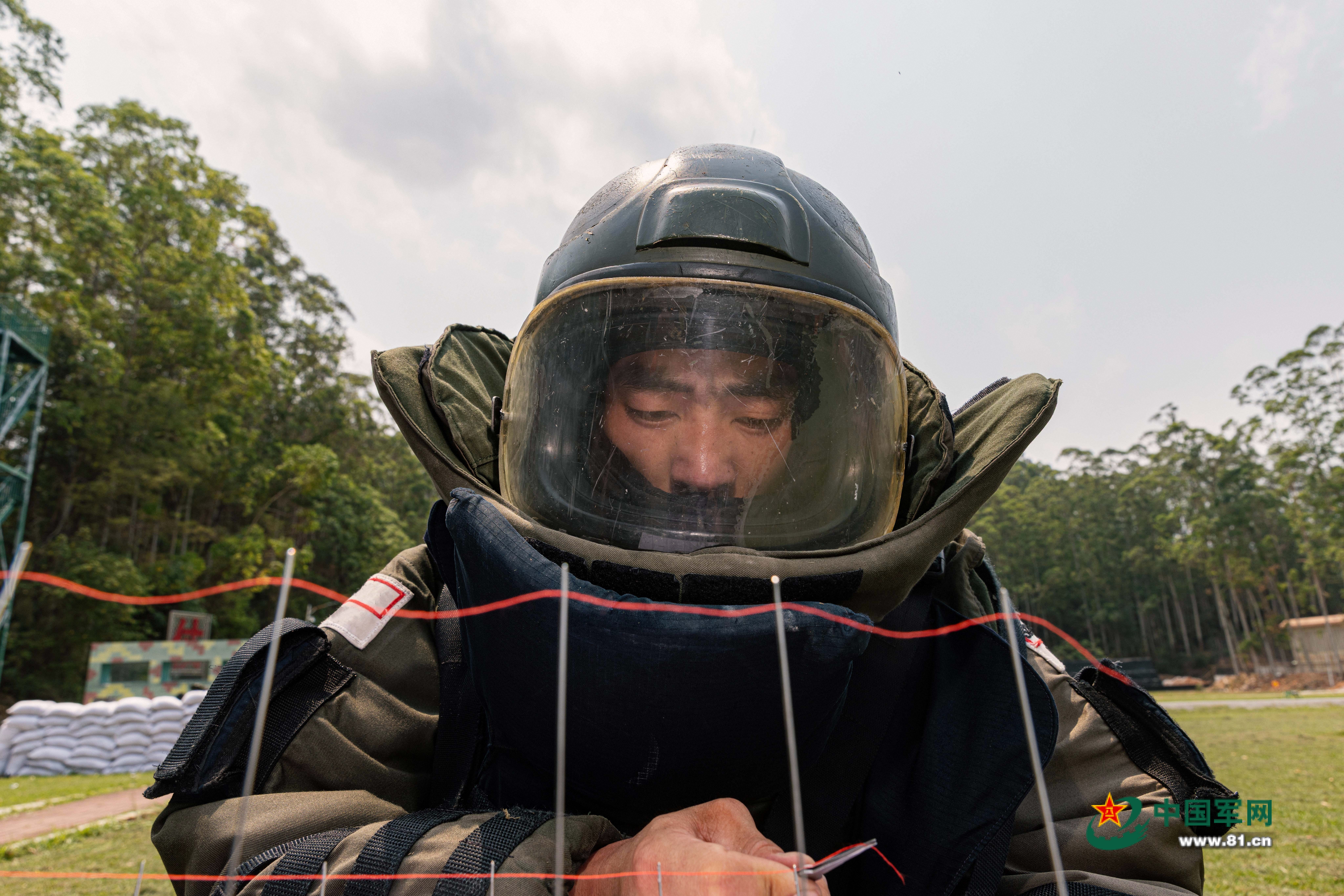 磨砺精兵！武警广西总队机动支队官兵扎实开展多课目强化训练