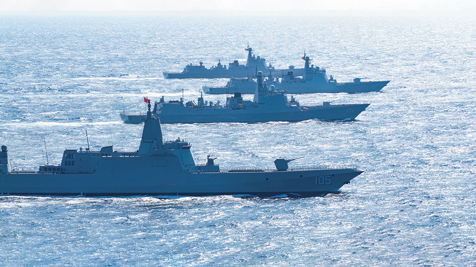 沧海淬剑——海军某支队舰艇编队实战化训练影像