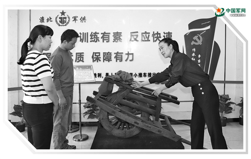一辆小型购物车目睹了Huaibei军事供应站的持久性