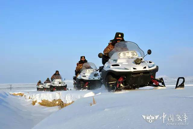 有人说好男不当兵,结果被一群网友怼了回去