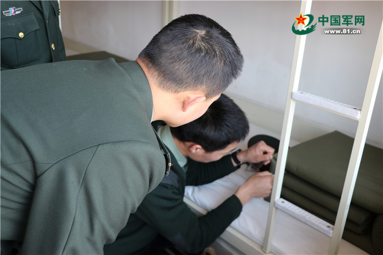 军校刮起混搭风,他们会擦出怎样的火花