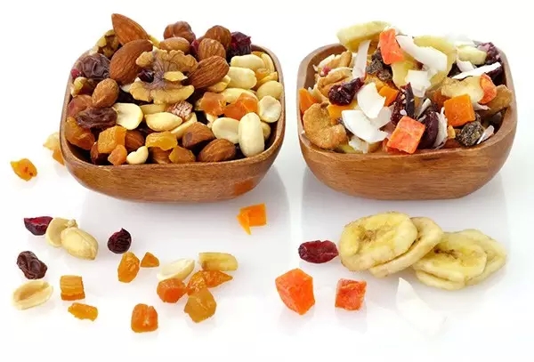 冬季吃坚果 补肾强体质