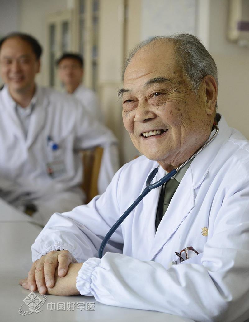 13年前的“她”回来了 黎介寿院士说:这是做医生最幸福的时刻