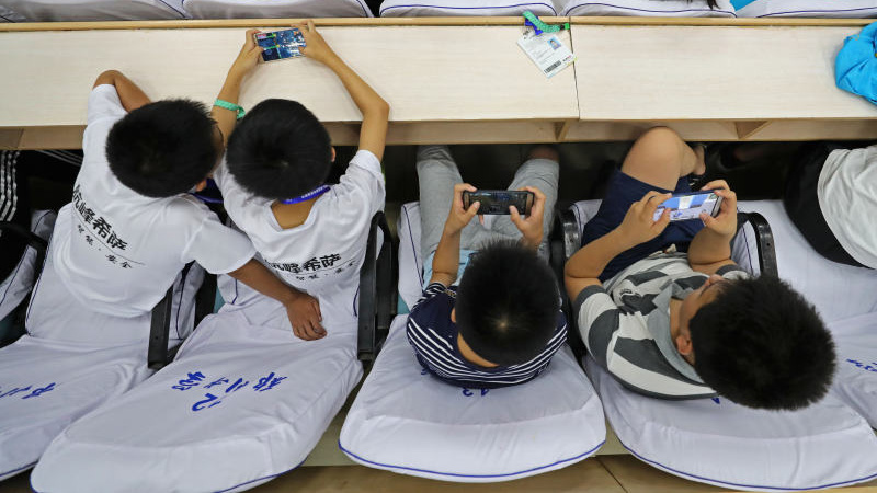 学者解读《未成年人网络保护条例》：让孩子用好网络是更好的保护