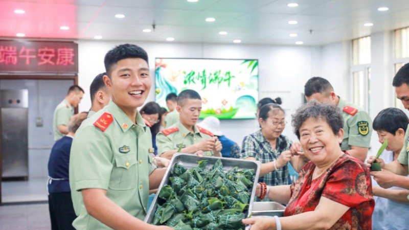 军民连心“粽”是情