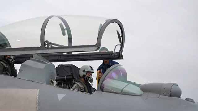 空军航空兵某旅:校准奋斗目标 制胜云端之上