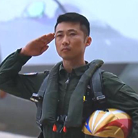 “最美新时代革命军人”董珺：空军特级飞行员 搏击蓝天的探路先锋
