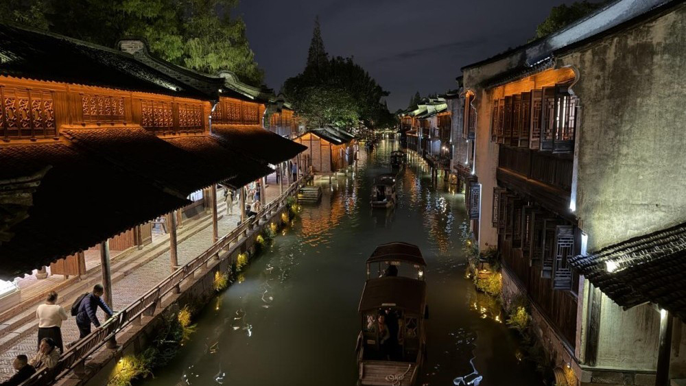 在乌镇，感受寻常巷陌里的“智慧生活”