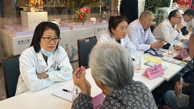 重阳节关怀至,健康科普进城阳!青岛市健康教育进农村活动走进城阳街道