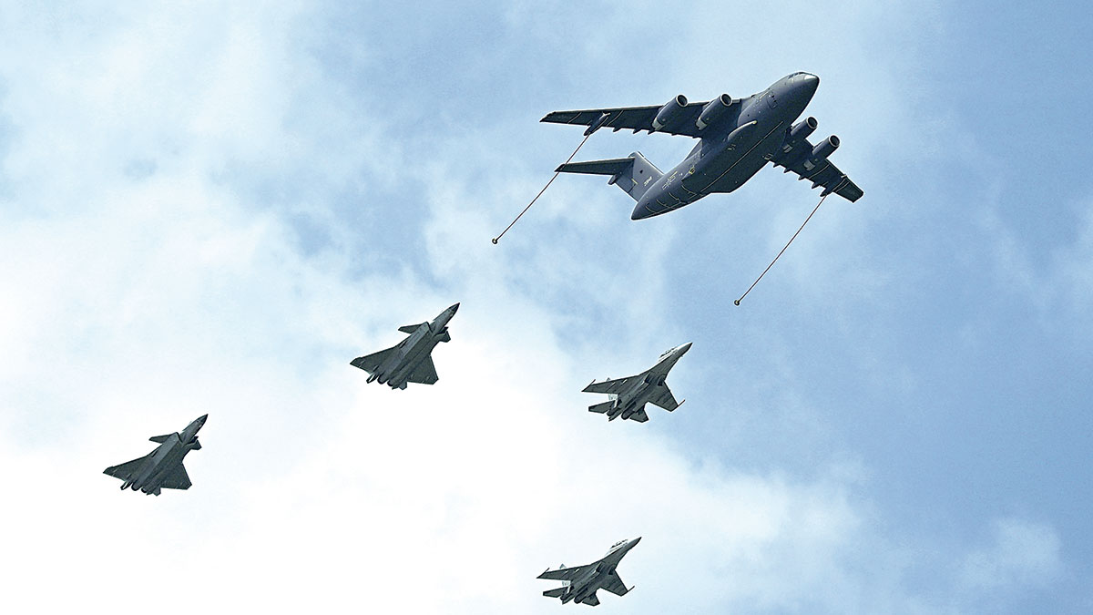 大国之翼——空军航空兵某团官兵驾驭“鲲鹏”的时代航迹
