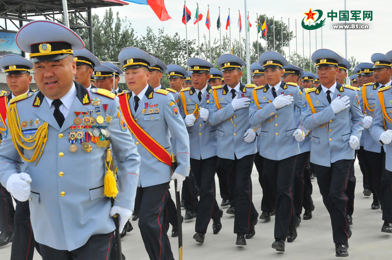 蒙古国受阅部队 - 中国军网