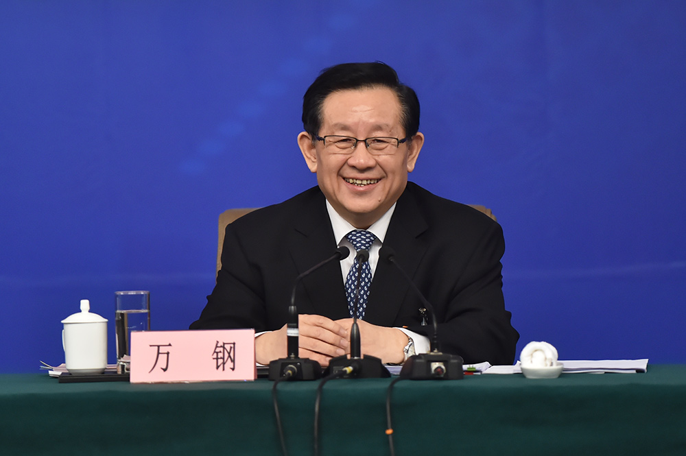 科技部部长万钢回答记者提问