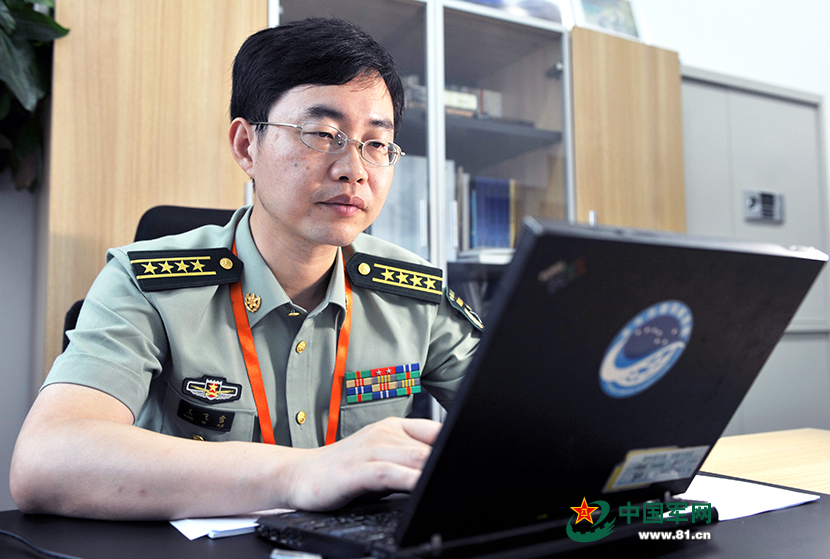 王飞雪矢志科研