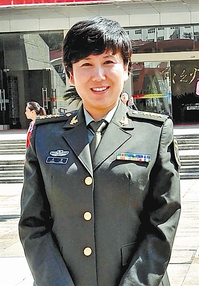 北京军区司令部女兵连图片