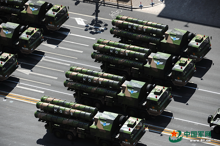 鸟瞰阅兵装备方队:大国气魄 绝对震撼