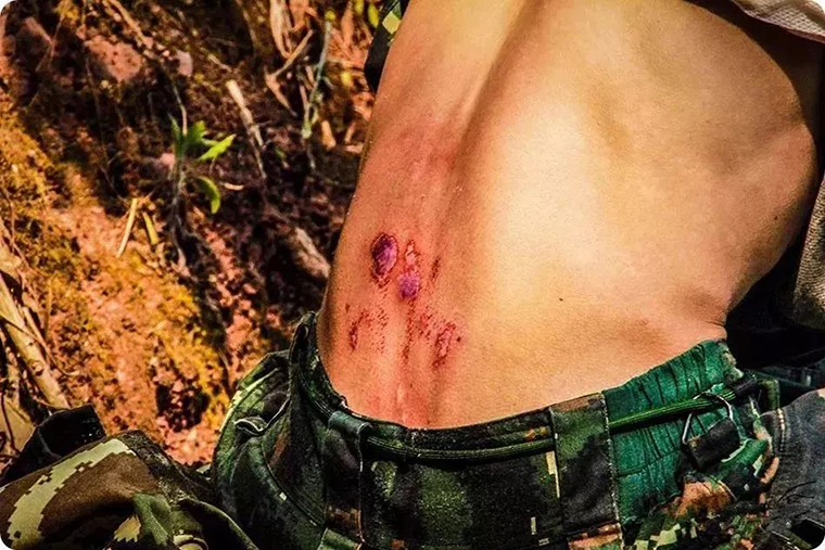 你,五一穿军装外出指南,请收好