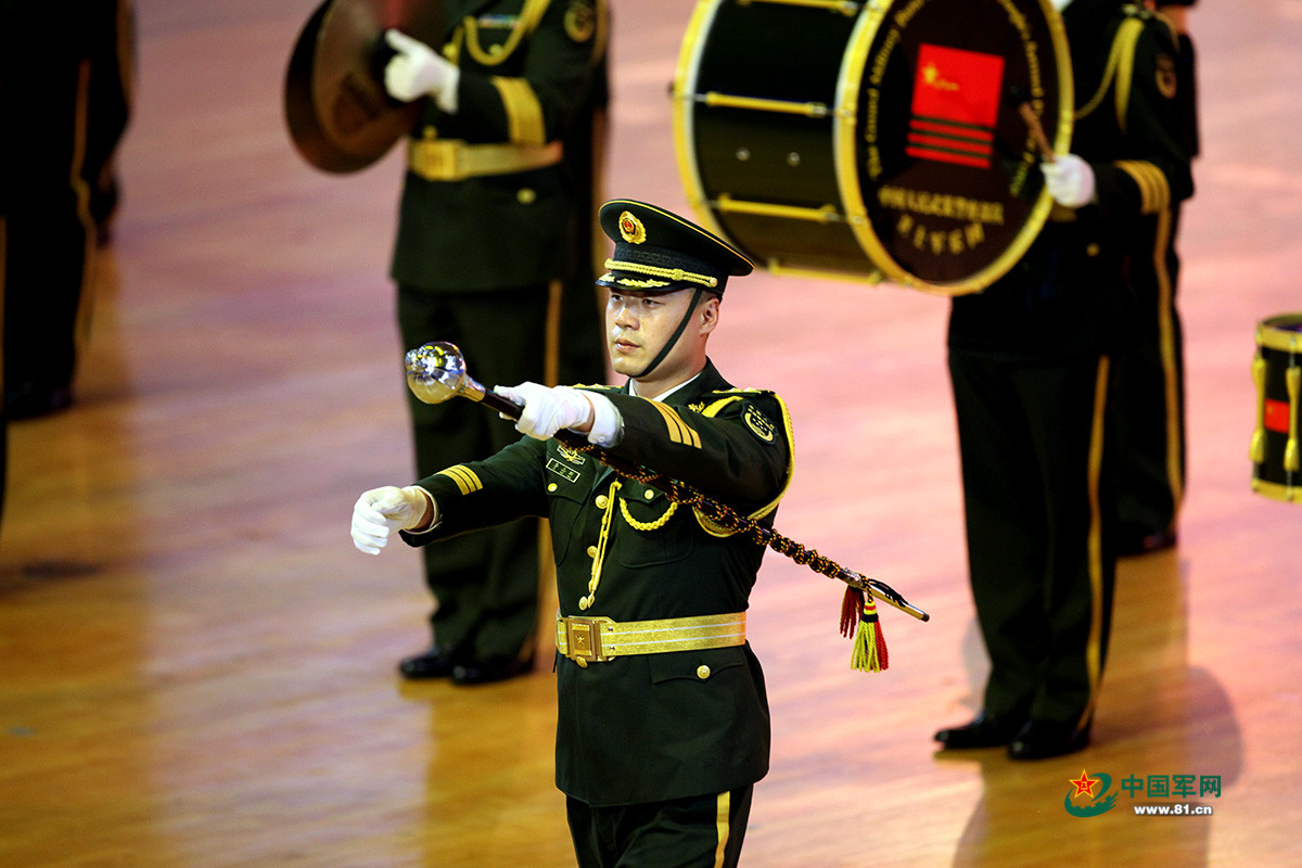 中国武警卫士军乐团精彩亮相上海国际音乐节