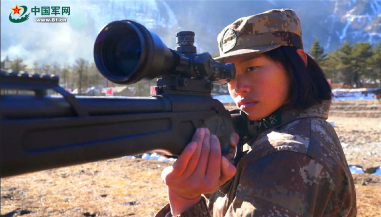 两名高原女兵的"转岗"之旅