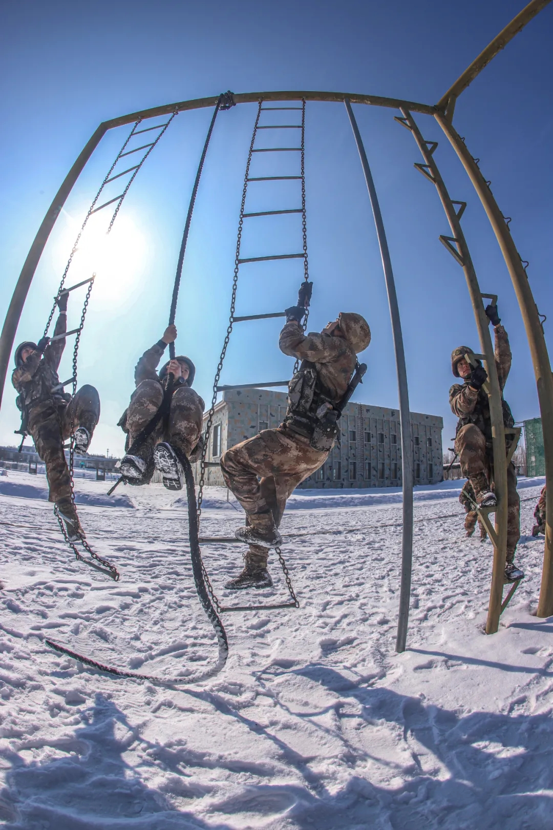 雪地练兵,燃爆了!