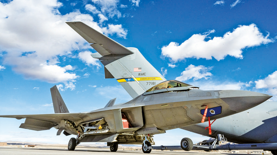 中央军委批准中国人民解放军唯一新闻门户网站