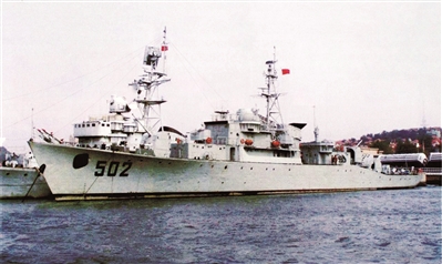 65型护卫舰"南充"号,2012年被拆解回收1949年4月23日,华东军区海军在