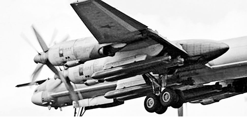 "空中新锐":kh-101隐形巡航导弹