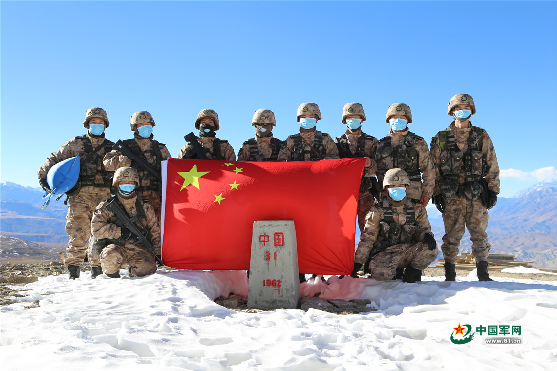 边防新排长海拔5000米巡逻 遭遇生死考验 - 中国军网