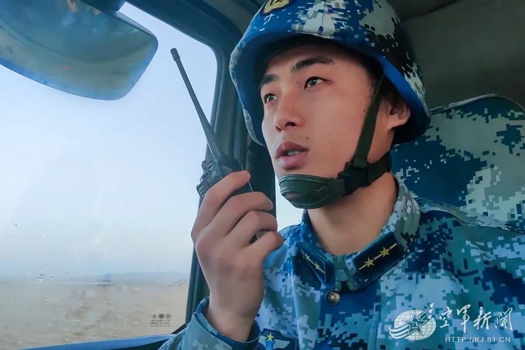 30℃,雷达兵开赴"战场"!