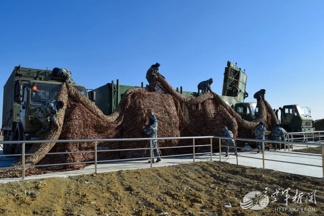 30℃,雷达兵开赴"战场"!