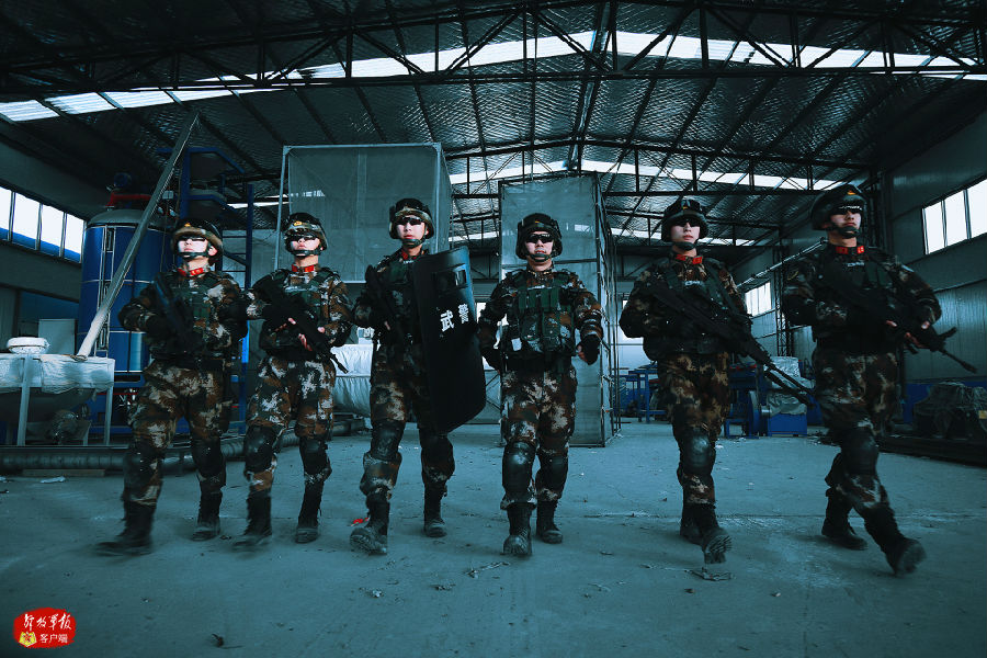 直击武警甘肃总队某支队冬季大练兵高燃瞬间