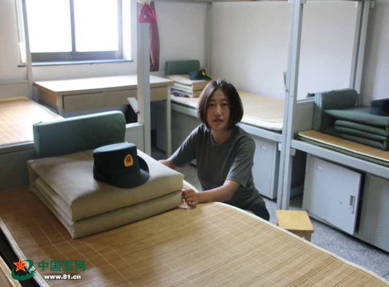 嘿,女兵!我是你的新训班长,欢迎你的到来