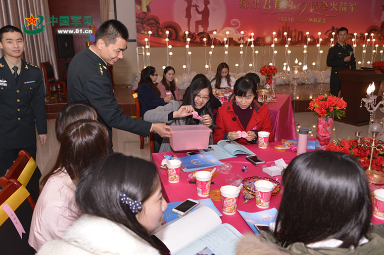 联谊会现场 杨旭亮摄