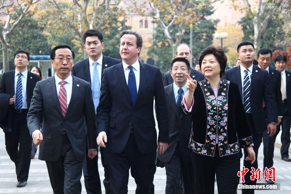英国首相卡梅伦在上海交通大学访问并演讲