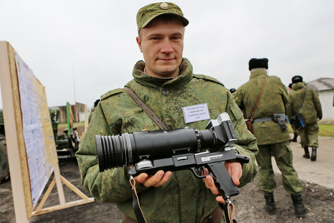 俄海军工兵团装备演示作业 现役装备大起底