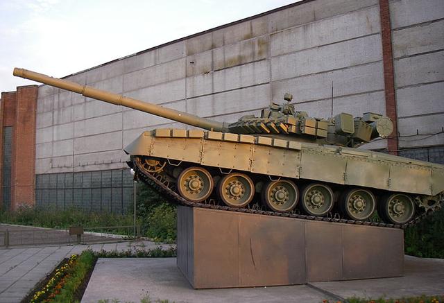 中国军工突破大型铝合金负重轮技术瓶颈