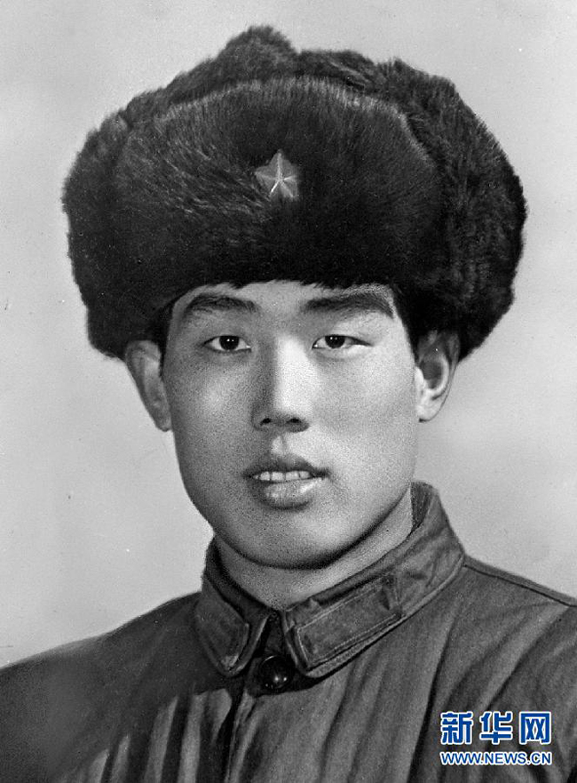六十年代英雄人物:"活着是为了使别人更美好" - 中国军网