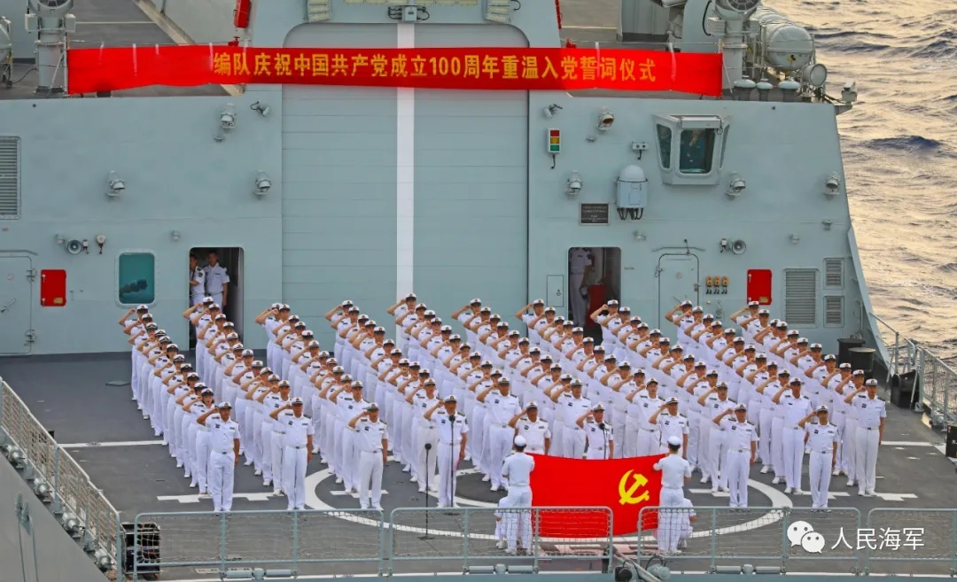 中国共产党百年华诞,人民海军五大兵种为党庆生!
