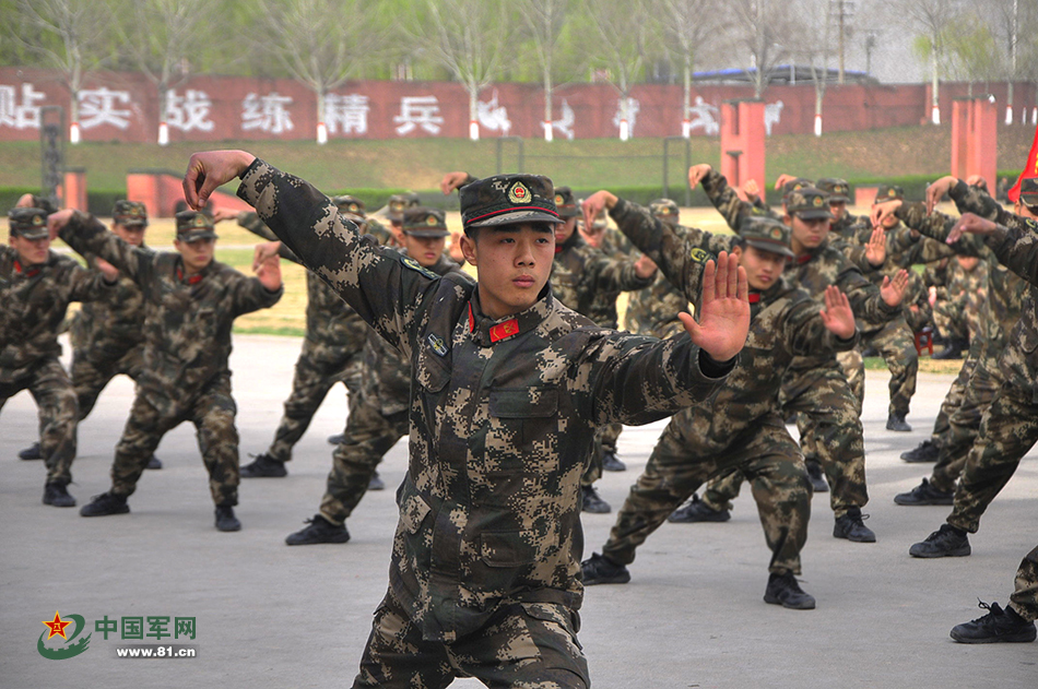 厉害了兵哥!血性男儿也是文艺青年