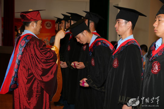 酒店管理分数线专科_中专酒店管理专业课程_2023年中专酒店管理专业学校录取分数线