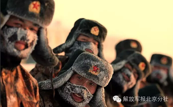 视觉:北疆边防军人的动感瞬间