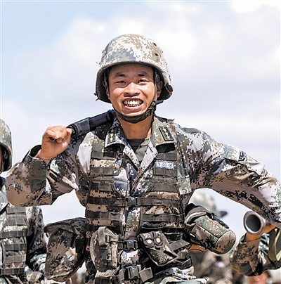 田悦:从放弃清华大学保研到指挥新型战车